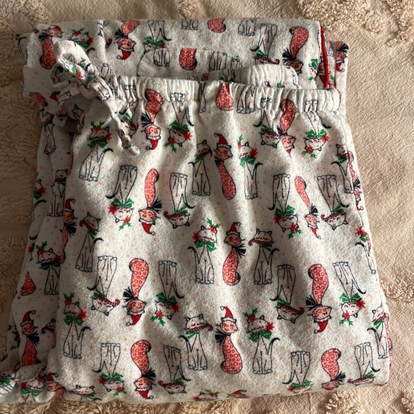 Cute Flannel Cat Pajamas - Picture 15 of 15